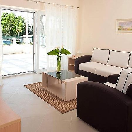 Spacious 1 Bedroom 4 Star Apartment, Mlini Ngoại thất bức ảnh